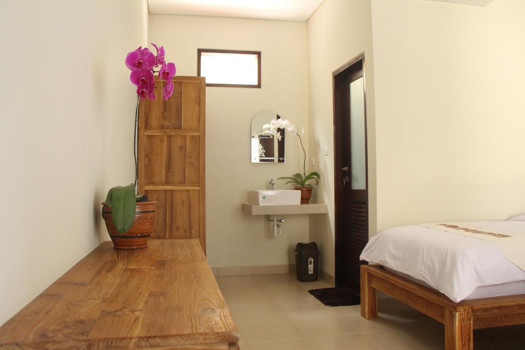 Jonsen Homestay Canggu Esterno foto