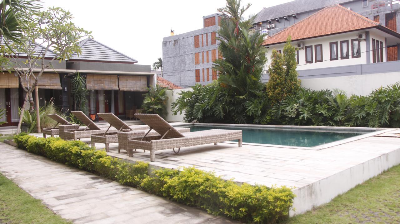 Jonsen Homestay Canggu Esterno foto